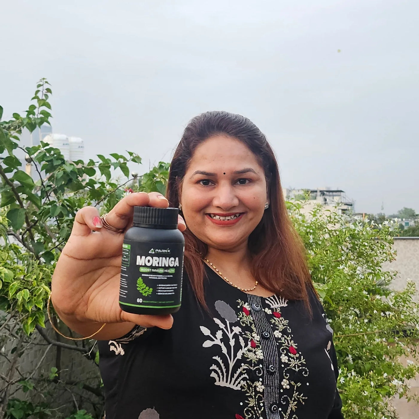 Parnik Naturals Ayurvedic Moringa Capsules 60 – Herbal Supplement for Detox, Immunity & Natural Weight Control